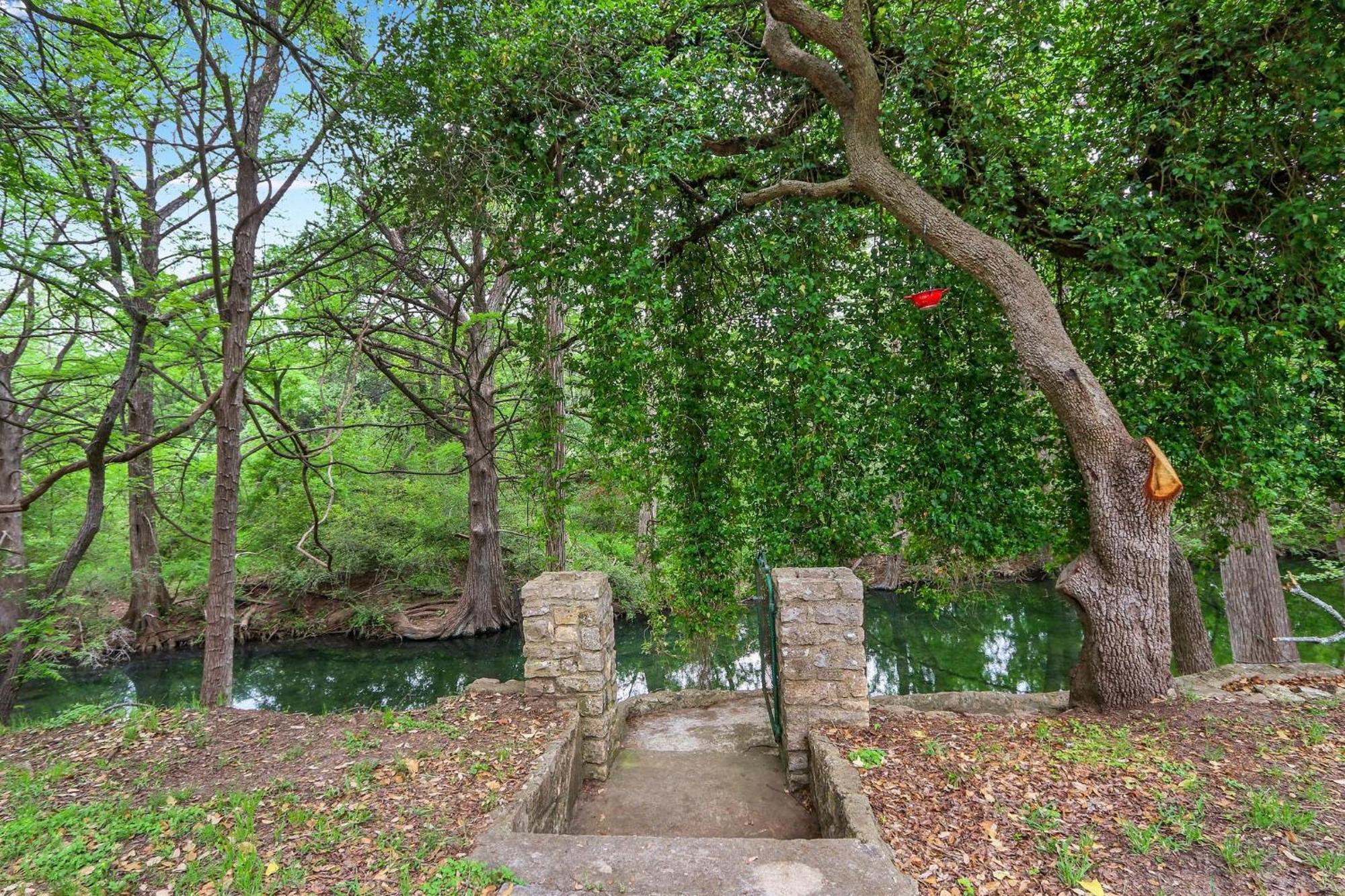 Rock House On Cypress Creek Villa Wimberley Exterior photo