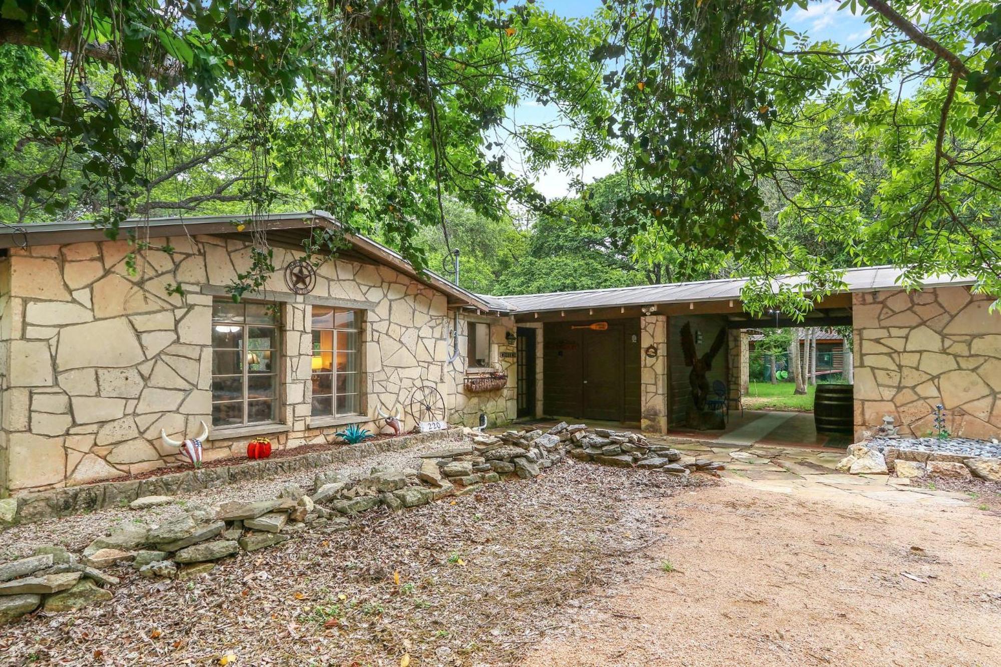 Rock House On Cypress Creek Villa Wimberley Exterior photo
