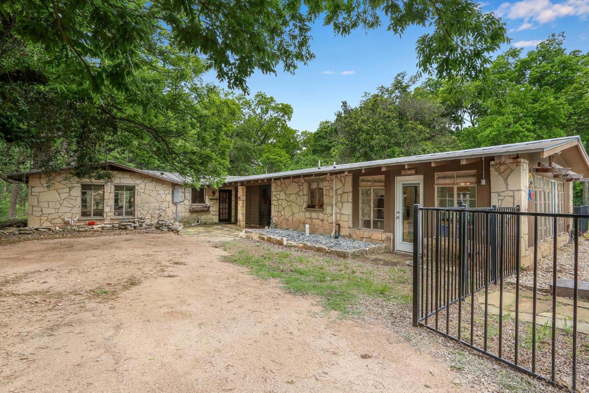 Rock House On Cypress Creek Villa Wimberley Exterior photo