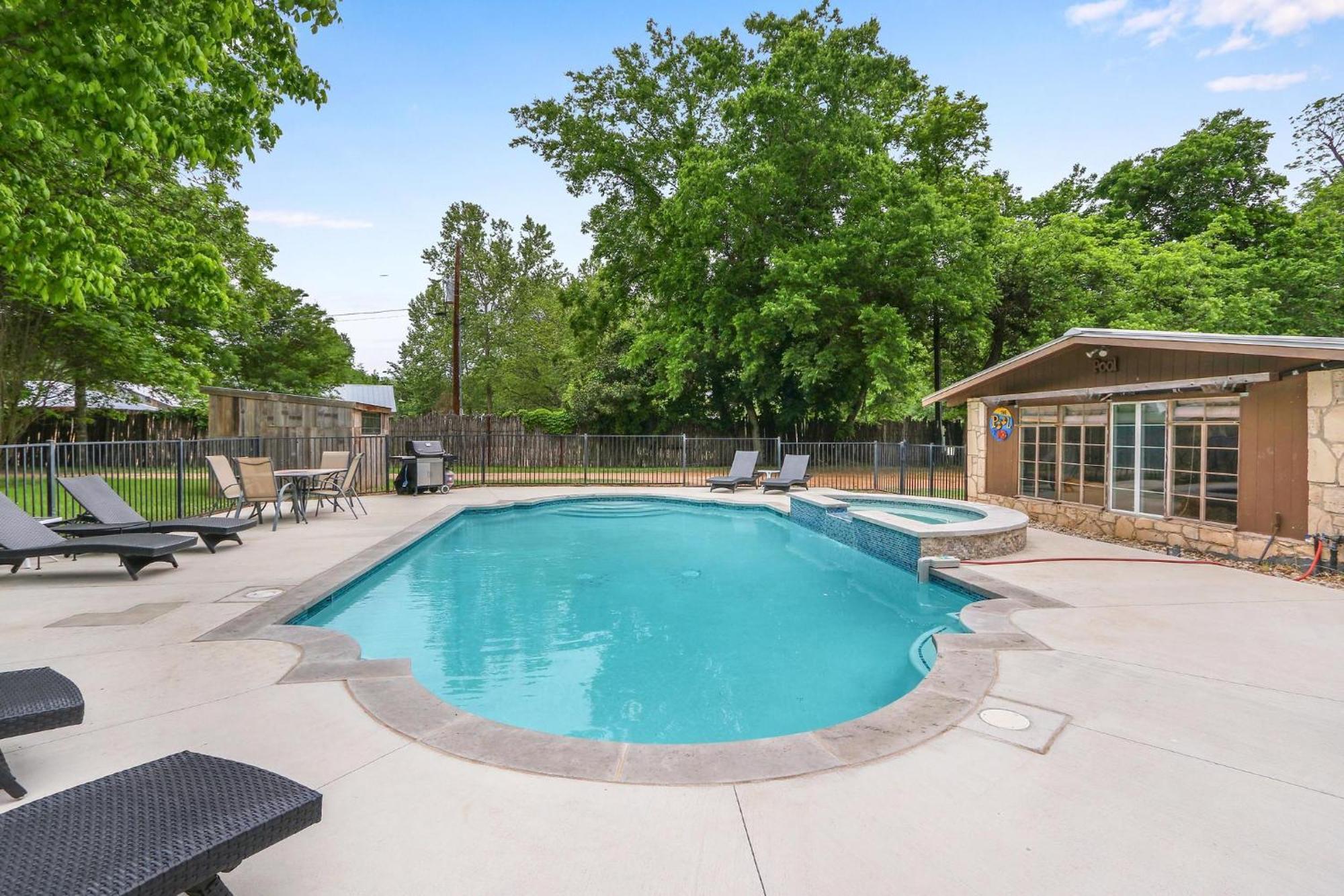 Rock House On Cypress Creek Villa Wimberley Exterior photo